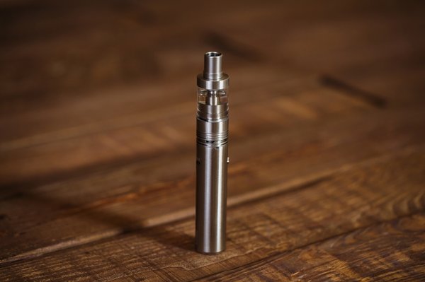 Meilleures batteries de cigarette électronique à petits prix et sûres